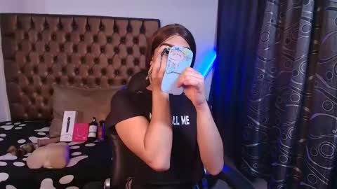 Camila online show from 03/30/26, 08:21