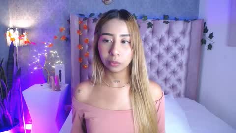 Snapshot of lailastilwills chatting on 11/01/25, 10:34 Laila Stilwills online show from 11/01/25, 10:34