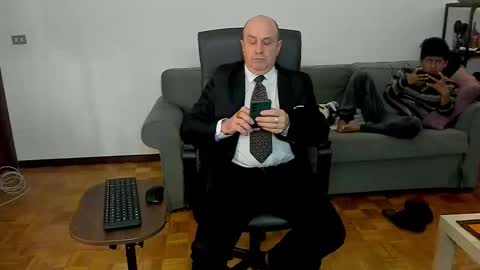 lajose52 online show from 12/21/25, 07:54