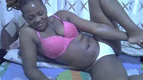 Snapshot of lajoy_ chatting on 04/11/26, 08:02 joy online show from 04/11/26, 08:02