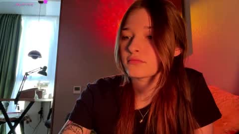 Hello guys Im Ann online show from 06/16/26, 03:14