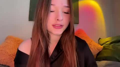 Hello guys Im Ann online show from 06/27/26, 06:07