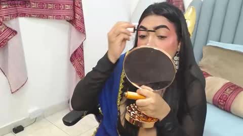 Laskhmirani online show from 10/10/25, 11:31