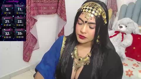 Laskhmirani online show from 11/15/25, 12:13