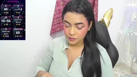 Laskhmirani online show from 11/18/25, 11:47