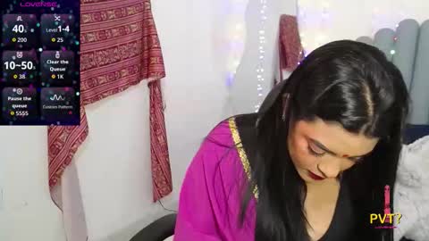 Laskhmirani online show from 03/18/26, 12:08