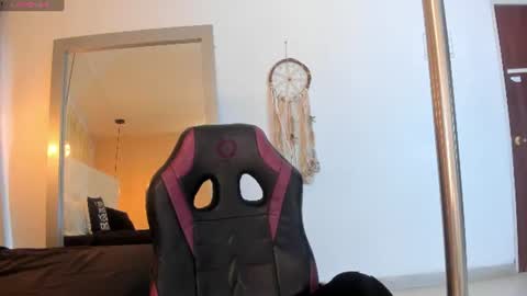 lala_demon online show from 06/10/26, 12:48