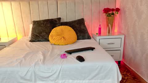 Carla Gomez online show from 02/10/26, 08:24