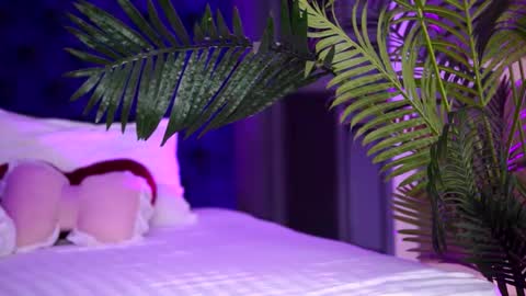 Snapshot of lalaroze chatting on 09/13/25, 07:13 Lala online show from 09/13/25, 07:13