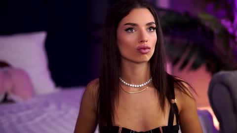 Snapshot of lalaroze chatting on 09/21/25, 06:42 Lala online show from 09/21/25, 06:42