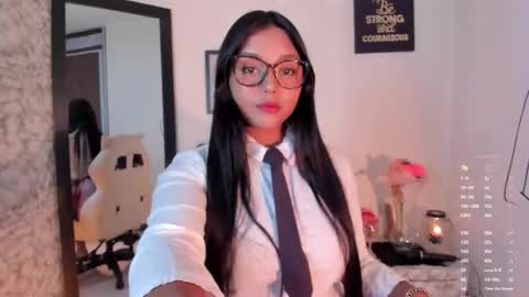 Snapshot of lali_fierce chatting on 11/13/25, 08:08 Lali online show from 11/13/25, 08:08