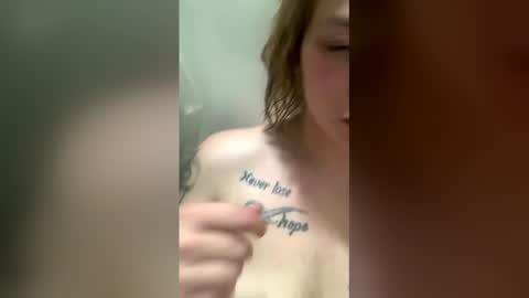 lalionnemasquee online show from 06/02/26, 08:38