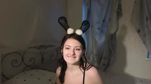 Snapshot of lama111111mama chatting on 02/02/25, 12:13 I work 5PM to 9 PM EST New York online show from 02/02/25, 12:13