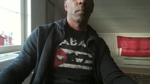 lamanta72 online show from 10/02/25, 06:53