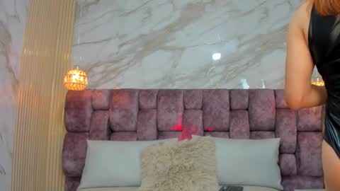 Bella  Dante online show from 10/22/25, 10:31