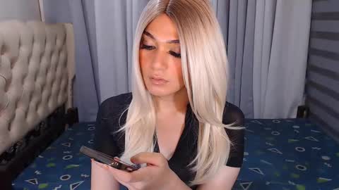 Snapshot of lamerystone chatting on 02/10/25, 08:09 Lamery online show from 02/10/25, 08:09