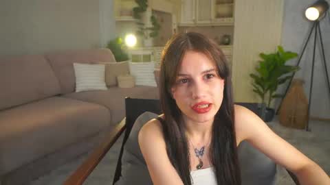 Emily online show from 07/05/26, 04:19