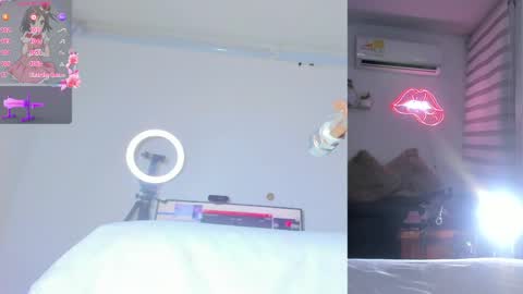 Lana online show from 04/12/26, 09:14