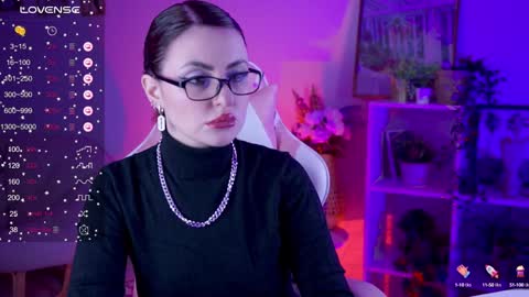 just call me Lana  and her security online show from 12/15/24, 05:53