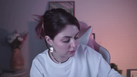 just call me Lana  and her security online show from 12/27/24, 05:48