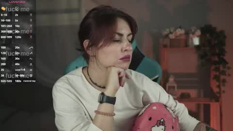 just call me Lana  and her security online show from 09/10/25, 08:03