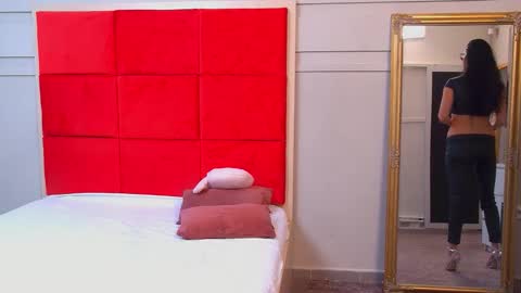 LanaBanner online show from 01/10/26, 07:10