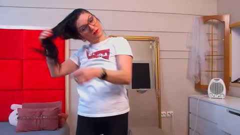 LanaBanner online show from 02/08/26, 07:01