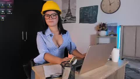 Snapshot of lana_beket_ chatting on 07/16/26, 06:58 Lana online show from 07/16/26, 06:58
