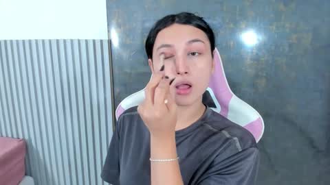 Lana online show from 12/02/25, 08:37