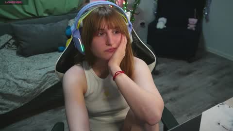 Snapshot of lana_del_kay chatting on 01/28/25, 03:35 Kay online show from 01/28/25, 03:35