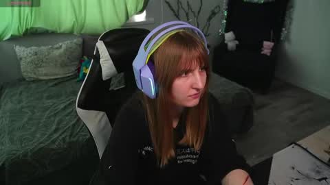 Snapshot of lana_del_kay chatting on 02/15/25, 08:54 Kay online show from 02/15/25, 08:54