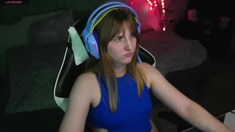 Snapshot of lana_del_kay chatting on 02/16/25, 01:49 Kay online show from 02/16/25, 01:49