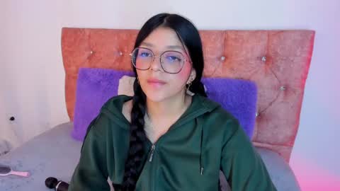 ... .          . ... online show from 02/12/25, 03:05