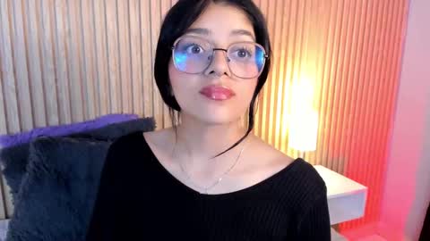 ... .          . ... online show from 09/19/25, 04:07