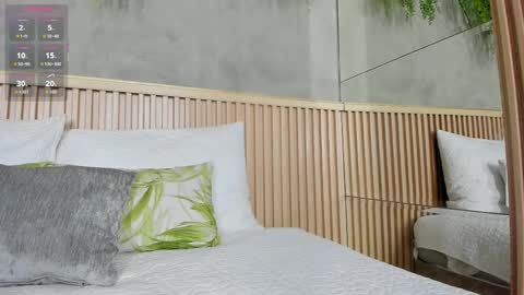 lana_lann online show from 09/29/25, 11:48