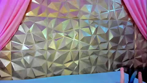 lana_parker_01 online show from 09/08/25, 09:25