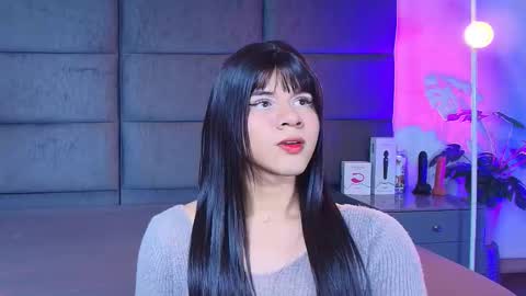 valentino moon online show from 03/18/26, 11:30