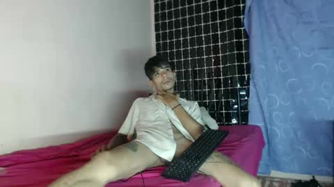 Snapshot of lana_robertt chatting on 01/05/25, 11:04 lana_robertt online show from 01/05/25, 11:04