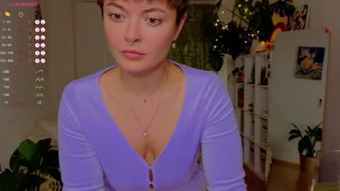 Lana online show from 10/26/25, 05:41