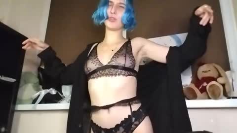 Snapshot of lana_tews chatting on 10/01/25, 07:20 lana_tews online show from 10/01/25, 07:20