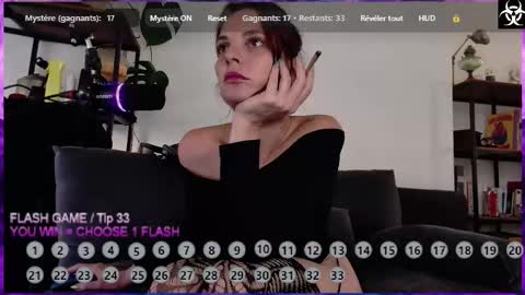 Lana The Virus online show from 10/01/25, 01:39