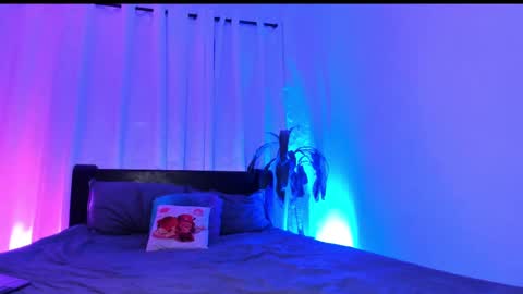 emma online show from 02/09/25, 11:36