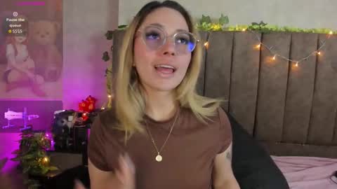 Lana online show from 03/02/26, 07:15