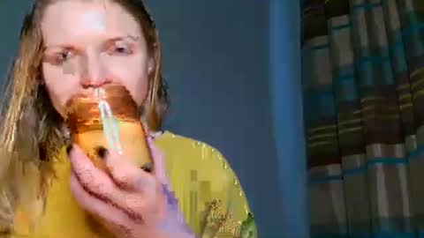 Lana online show from 01/11/26, 12:54