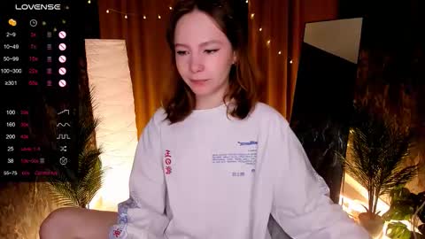 Lana online show from 10/22/25, 02:23