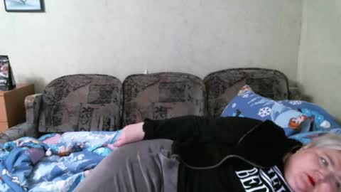 lanacat555 online show from 02/13/25, 06:59