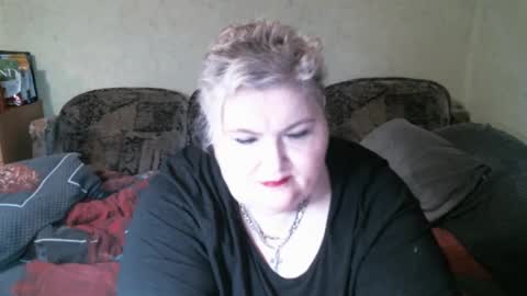 lanacat555 online show from 03/10/25, 10:13