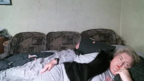 lanacat555 online show from 03/04/26, 12:16