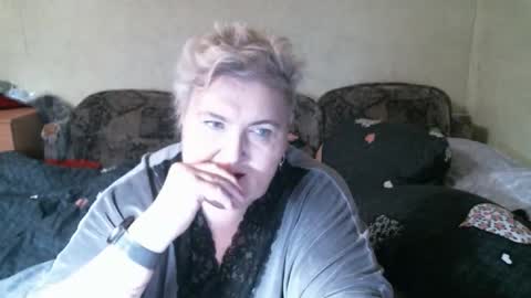 lanacat555 online show from 03/21/26, 12:15