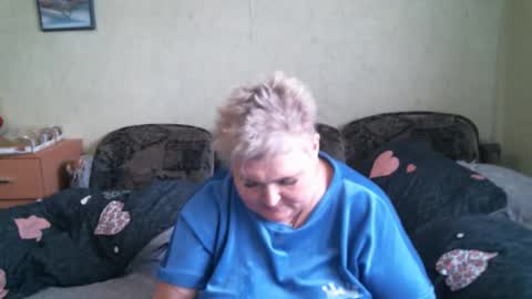 lanacat555 online show from 04/08/26, 10:04